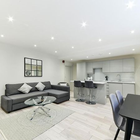 Chic Apartment By Hyde Park London Exteriör bild