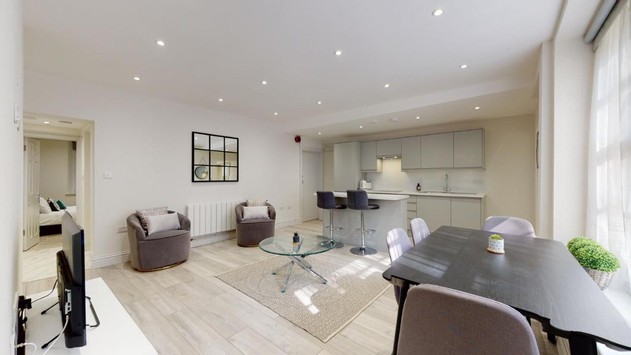Chic Apartment By Hyde Park London Exteriör bild